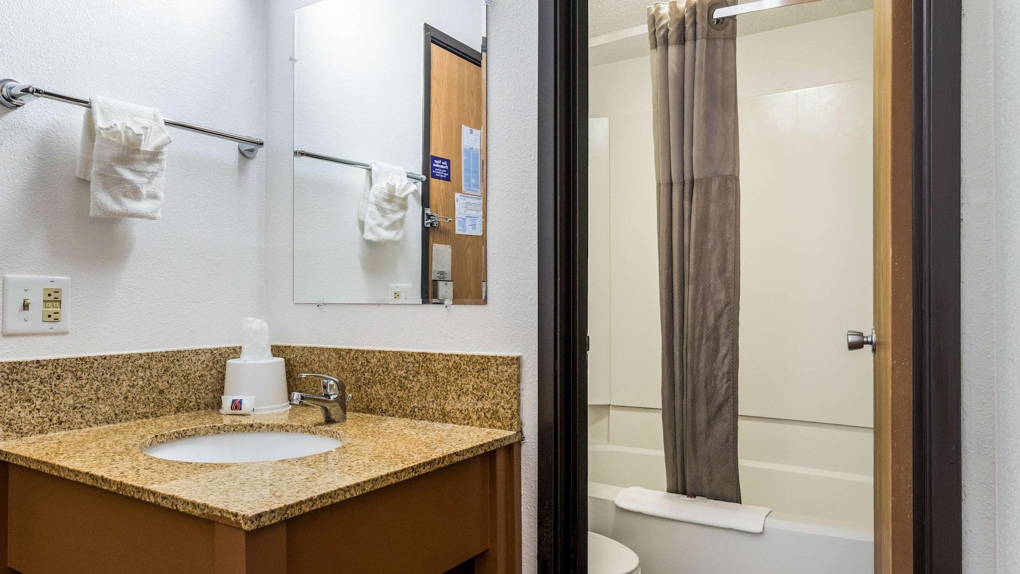 Motel 6-Elk Grove Village, IL Itasca Eksteriør bilde
